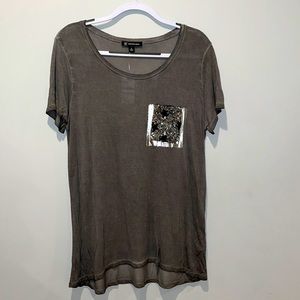 Women’s INC size XL gray short sleeve shirt